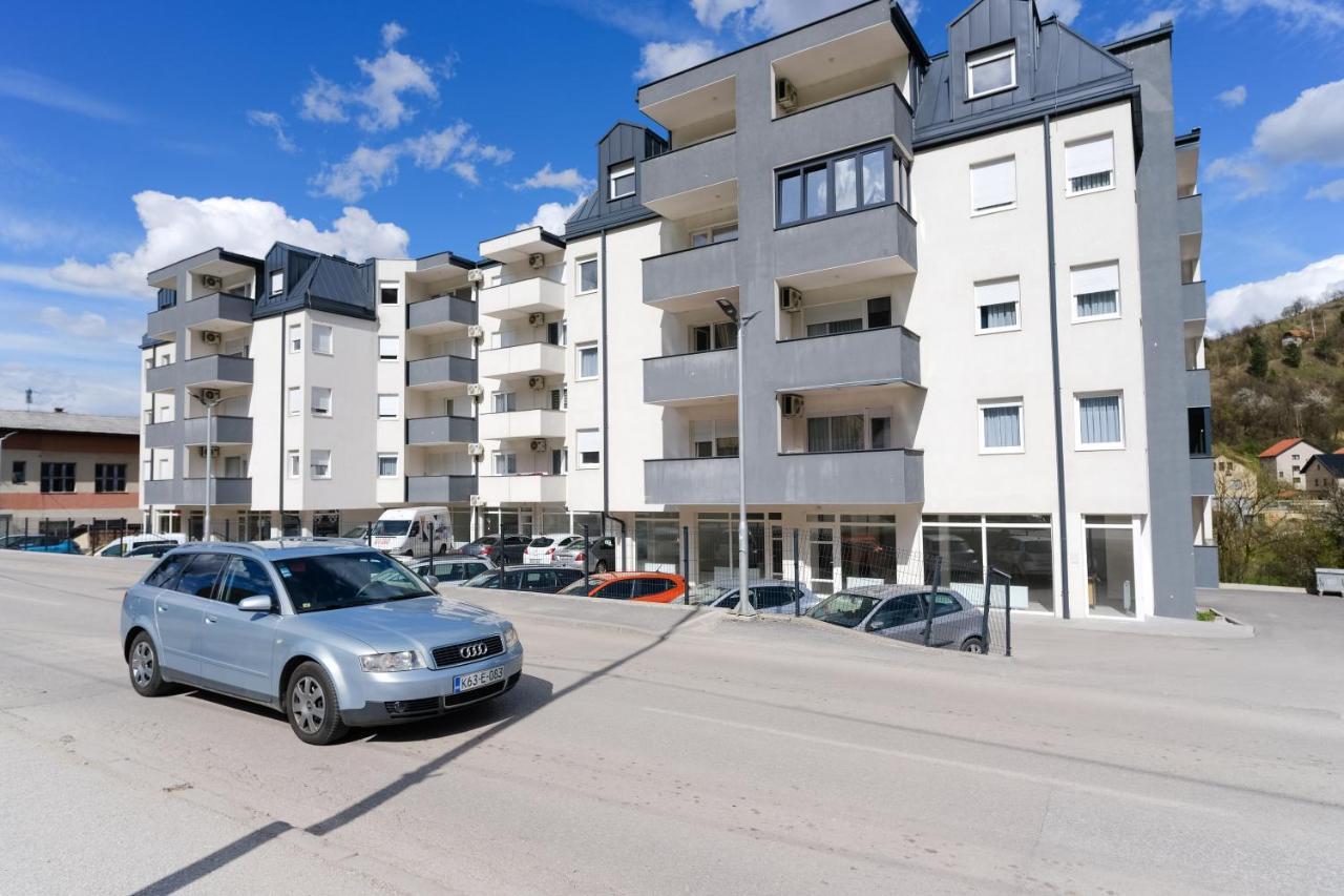 Sara Apartments Високо Екстериор снимка