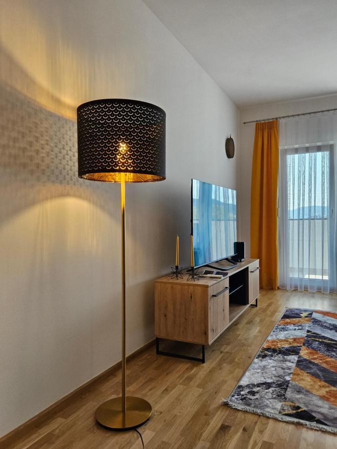 Sara Apartments Високо Екстериор снимка